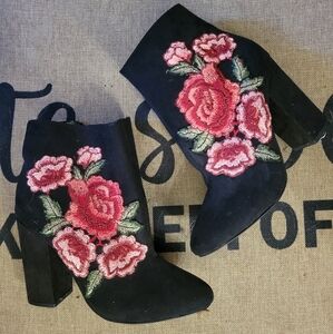 Flower child shoes